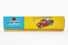 Corgi Toys 1121 Chipperfields Circus Crane Truck OVP