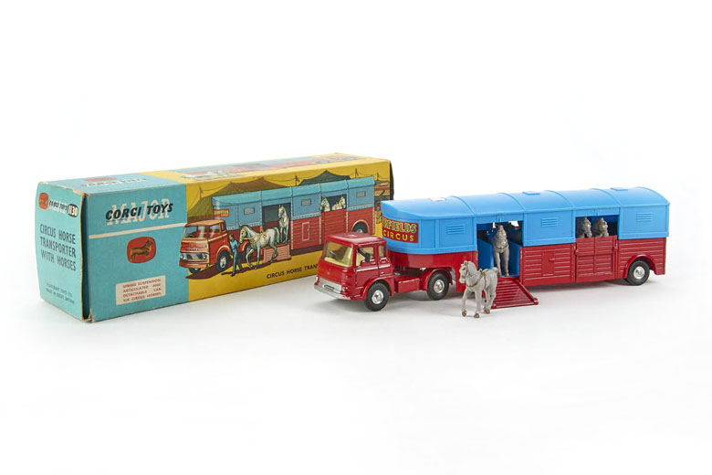 Corgi Toys 1130 Chipperfields Horse Transporter