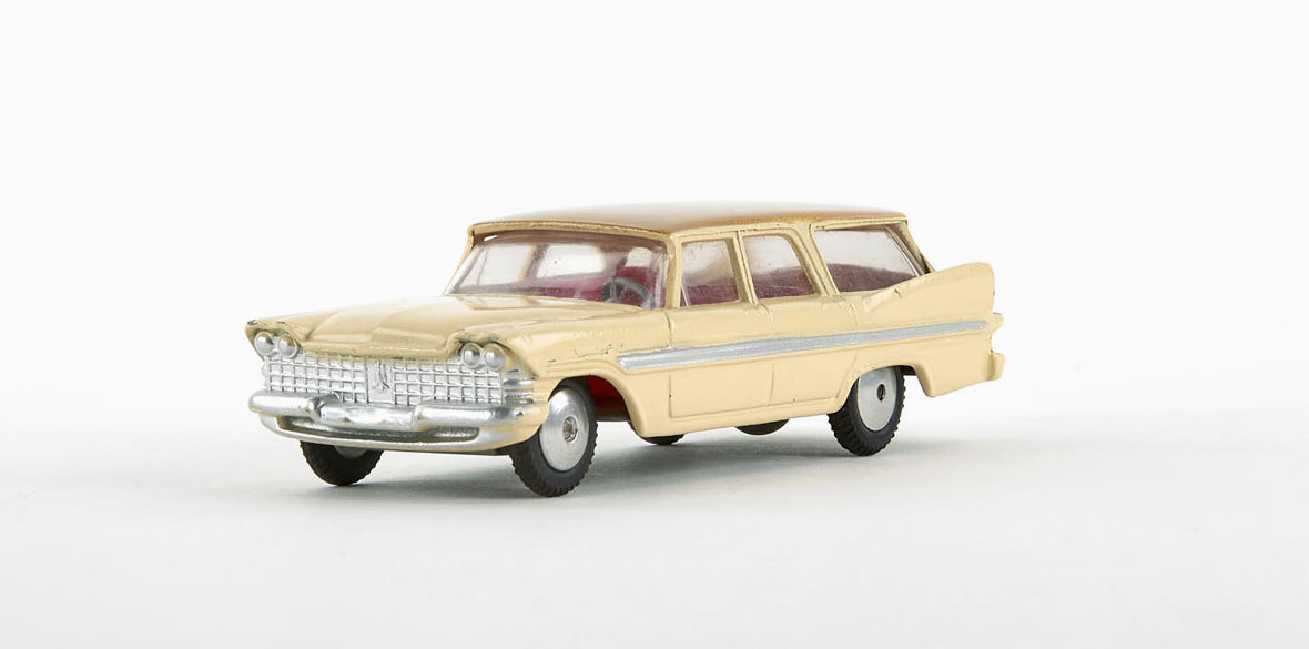 Corgi Toys 219 Plymouth Sports Suburban Station Wagon