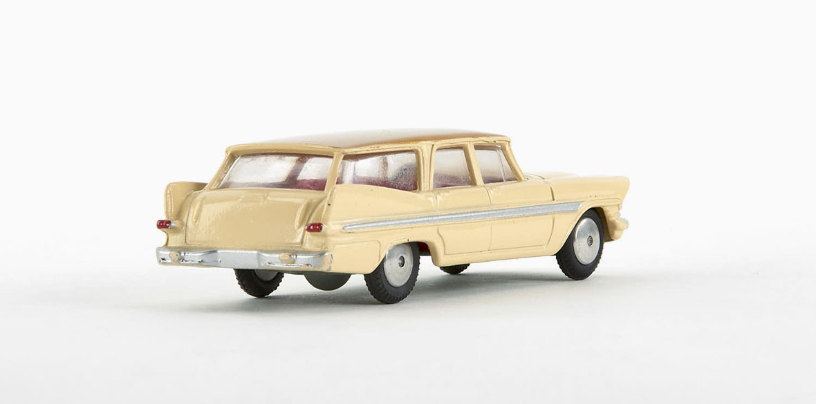 Corgi Toys 219 Plymouth Sports Suburban Station Wagon