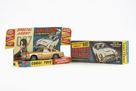 Corgi Toys 261 James Bond's Aston Martin D.B.5 OVP