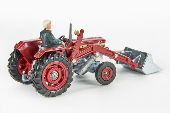 Corgi Toys 69 Massey Ferguson 165 Tractor with shovel