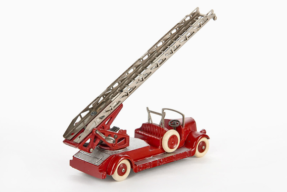 Dinky Toys 32 D Feuerwehr-Leiterwagen