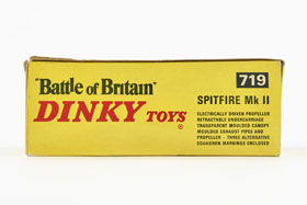 Dinky Toys 719 Spitfire Mk II