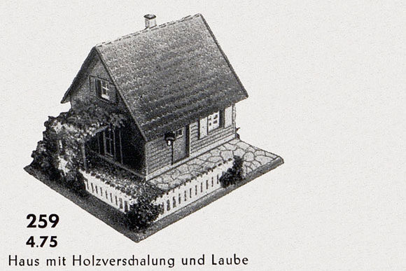 Faller Fertigmodell Nr. 259 Haus mit Holzverschalung 