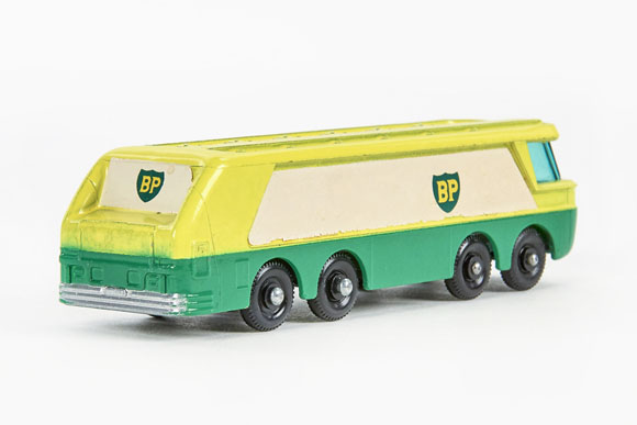 Matchbox M-1 BP Petrol Tanker 