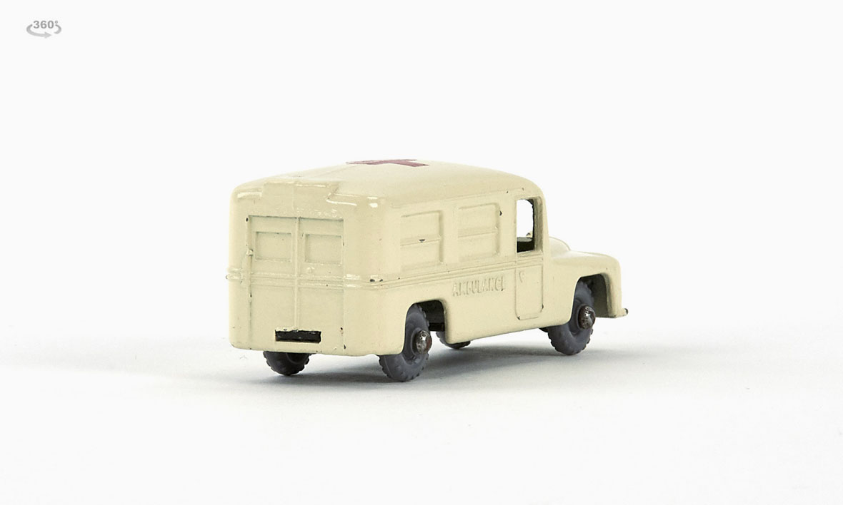 Matchbox 14 Daimler Ambulance