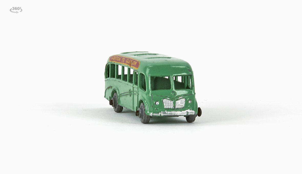 Matchbox 21 Bedford Duple Luxury Coach