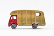 Matchbox 35 Marshall Horse Box