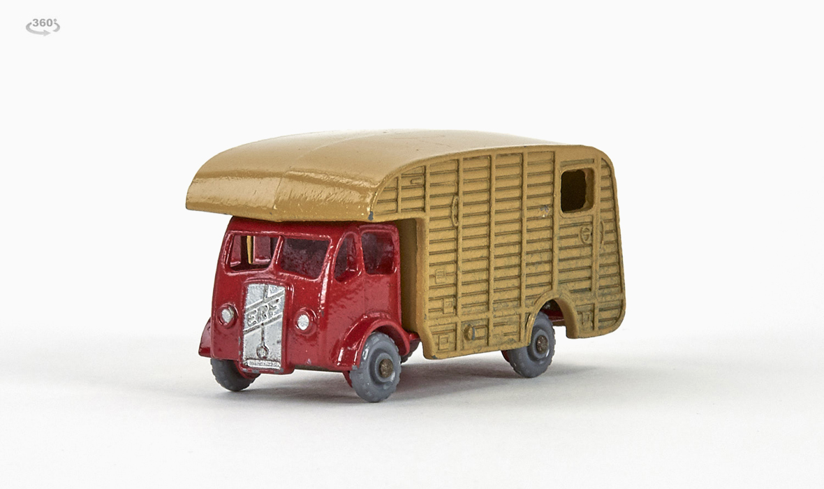 Matchbox 35 Marshall Horse Box