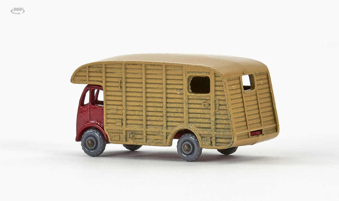 Matchbox 35 Marshall Horse Box