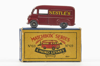 Matchbox 69 Commer 30 CWT Van OVP