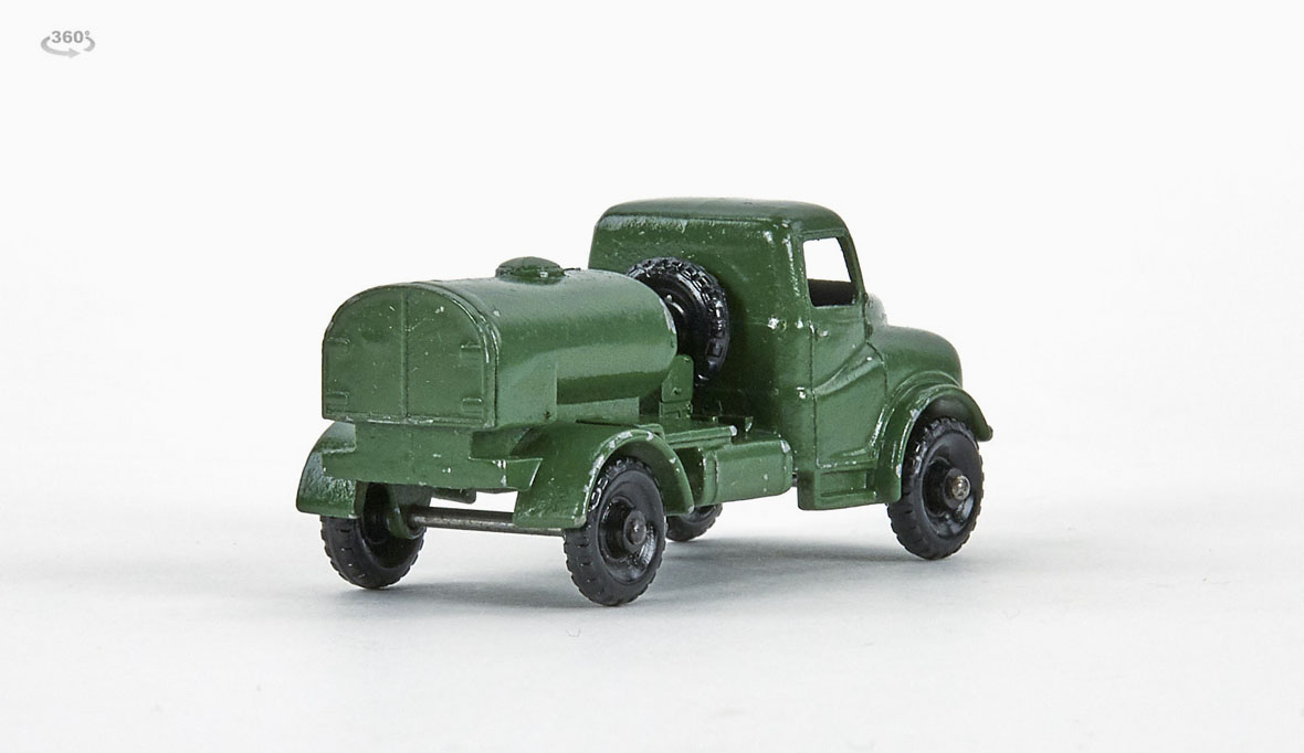 Matchbox 71 Austin 200 Gallon Water Truck