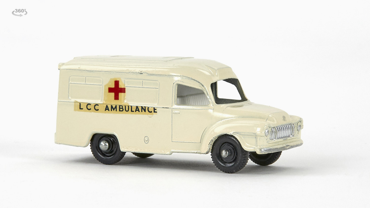 Matchbox 14 Lomas Ambulance
