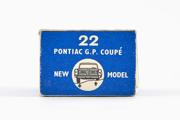 Matchbox 22 Pontiac GP Sports Coupe OVP