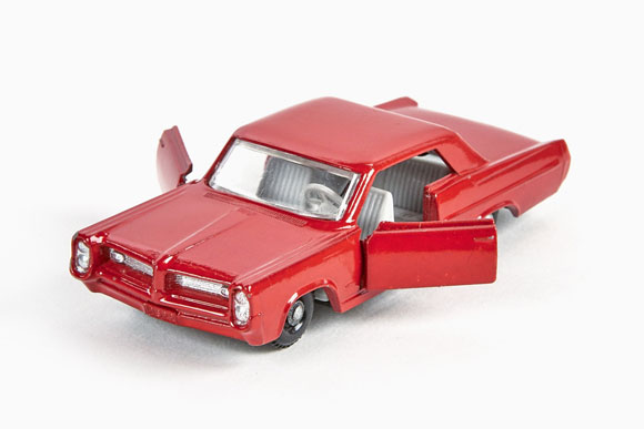 Matchbox 22 Pontiac GP Sports Coupe