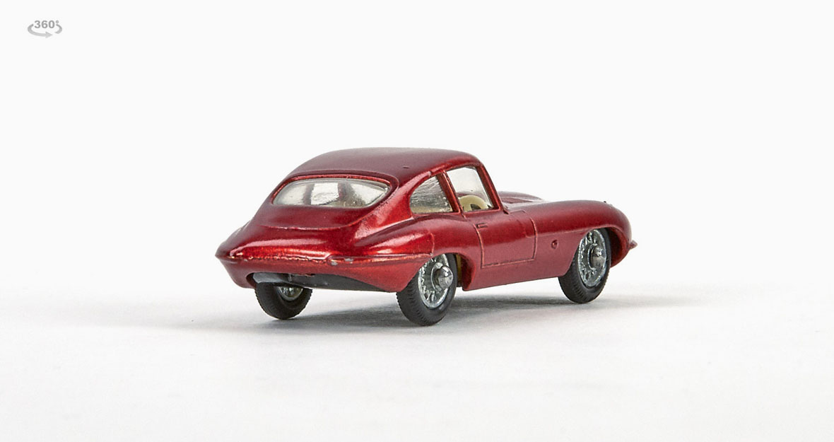 Matchbox Lesney - Jaguar Type E 1962 - Réf 32 - Fabrication UK - État Moyen