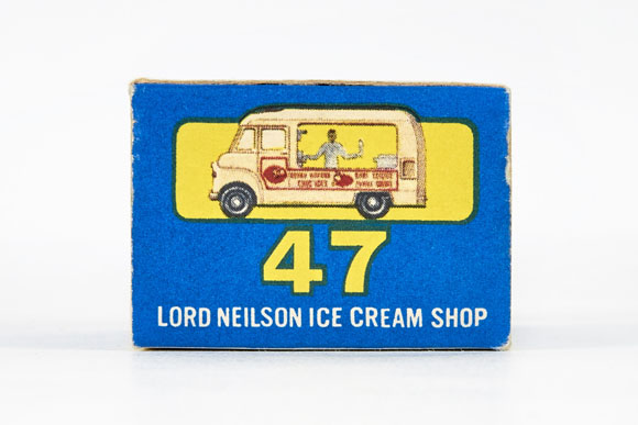 Matchbox 47 Commer Ice Cream Canteen OVP