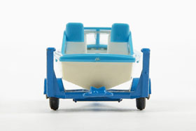 Matchbox 9 Cabin Cruiser and trailer