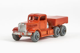 Matchbox 15 Diamond T Prime Mover