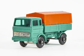 Matchbox 1 Mercedes Benz Truck