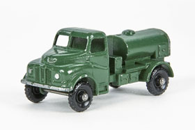 Matchbox 71 Austin 200 Gallon Water Truck