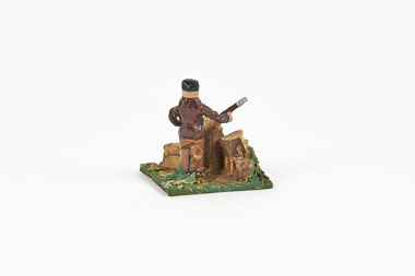 Preiser Figur Nr. 414 Arbeiter Holz hackend