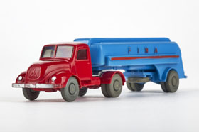 Wiking Werbemodell Tankwagen Fina 1