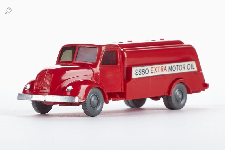 Magirus S 3500 ESSO-Tankwagen