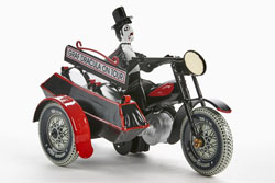 Tucher & Walther T 478 Graf Dracula mit Motorrad